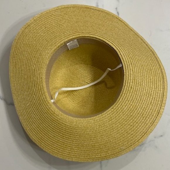 NWT Womans Wide Brim Beach Straw Hat - Picture 3 of 5